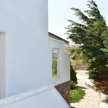 Olive Mykonos Aparthotel 4*